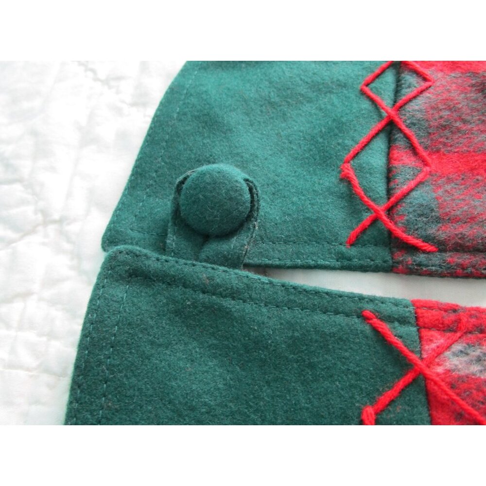Vintage Tartan Wool Blend Cozy Christmas Tree Skirt Green Red Plaid GUC - Picture 6 of 11